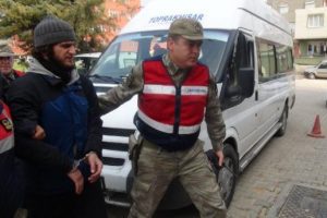Sınırda yakalanan Ruslar sınır dışı edildi