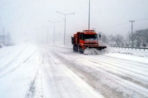 Kayseri'de ulaşıma kar engeli