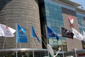 Siirtspor ve Belediye Bing&ouml;lspor k&uuml;me d&uuml;şt&uuml;