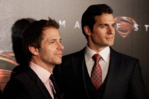 Batman vs Superman filminde vizyon kararsızlığı
