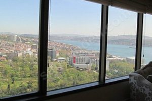 Kemerburgaz'da l&uuml;ks villada hırsızlık