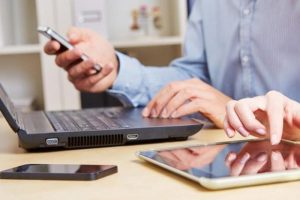 Şimdi de internet kavgası
