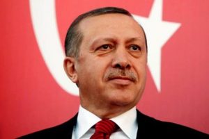 New York Times'tan sert başyazı