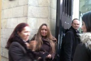 S&uuml;rpriz isim Hollande ile g&ouml;r&uuml;şt&uuml;
