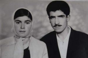 Eşinin &ouml;l&uuml;m&uuml;ne dayanamadı