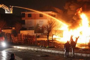 Hırsızlar NATO boru hattını yaktı