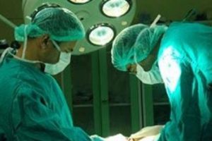 "T&uuml;rkiye'de ilk, d&uuml;nyada sekizinci ameliyat"