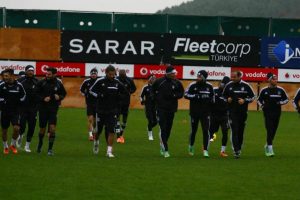 Beşiktaş hazırlıklarını s&uuml;rd&uuml;r&uuml;yor