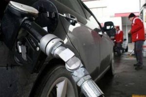 'Benzine ve motorine yapılan zam geri alınmalı'