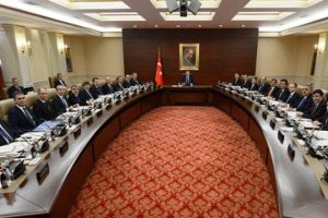 H&uuml;k&uuml;met 5. Demokratikleşme Paketi hazırlıyor