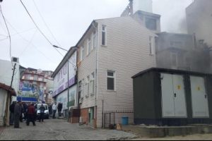Patlayan trafo panik yarattı
