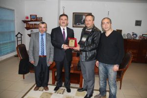 Şehit ailelerinden belediyeye teşekk&uuml;r