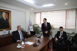 &Ouml;nce gen&ccedil;ler