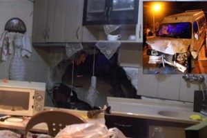 Mutfağa giren minib&uuml;s&uuml;n şof&ouml;r&uuml; &ouml;ld&uuml;