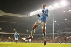 Tottenham evinde dağıldı:1-5