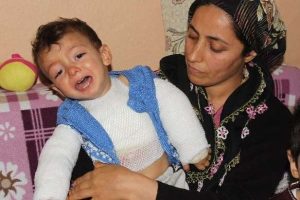 O bebek tedavi altında