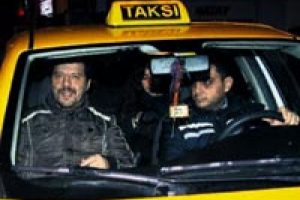 &Ccedil;apkın bu kez yalnız...