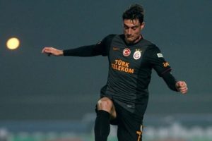 Riera'nın Galatasaray macerası 2,5 sezon s&uuml;rd&uuml;