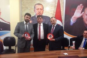 &Ouml;zc&uuml;'den Yıldız'a tebrik