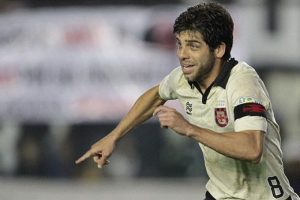 Juninho Pernambucano emekliliğini a&ccedil;ıkladı