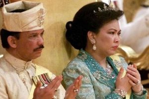 Brunei Sultanı'nın eski karısının elmasları &ccedil;alındı