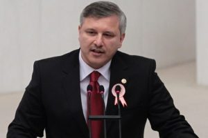 AK Parti'den bir istifa daha mı