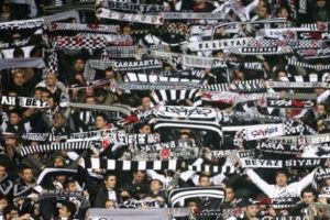 Beşiktaş'tan taraftara &ouml;nemli &ccedil;ağrı