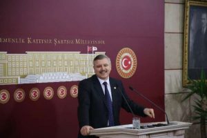 "İstifamın G&uuml;len'le alakası..."