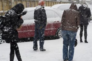 Ukrayna'da soğuk hava dondurdu!