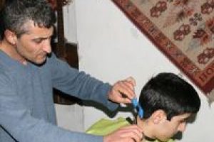 Doktorların berber mesaisi