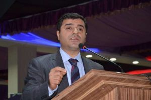 Selahattin Demirtaş adaylarını tanıttı