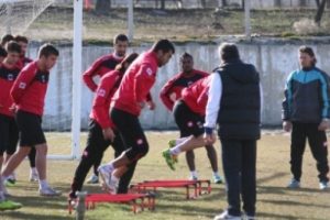 Tavşanlı Linyitspor yenilendi