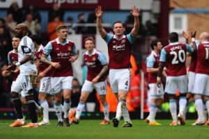 West Ham'a bir devre yetti!
