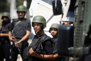 Mısır'da İhvan'a y&ouml;nelik g&ouml;zaltılar s&uuml;r&uuml;yor