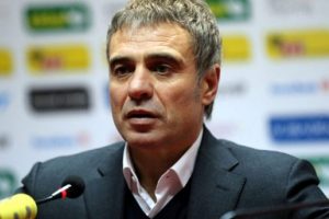 Ersun Yanal'ı &ccedil;ıldırtan Fenerbah&ccedil;eli