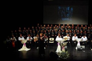 G&uuml;nay Devrimci'yi anma konserinde duygu seli