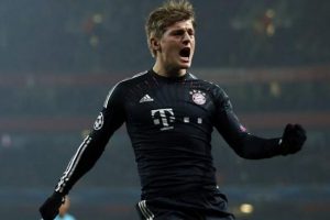 Bayern M&uuml;nih Toni Kroos'u bırakmıyor