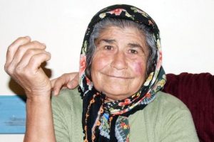 Yaşlı kadına domuz saldırısı