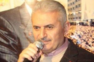 "İzmir 'siyasi' olan trafik sorunu halledecek"
