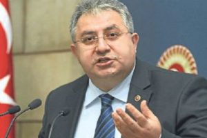 CHP'li vekilden 'silah' a&ccedil;ıklaması