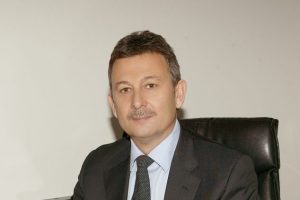 "Y&uuml;ksek enflasyon yeni zamların habercisi"