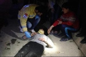 Komşu kavgası: 2 yaralı