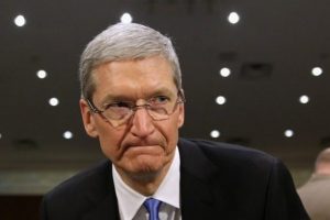 Apple CEO'su bug&uuml;n T&uuml;rkiye'ye geliyor