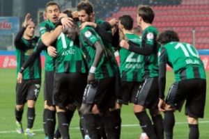 Akhisar Belediyespor yarı final i&ccedil;in sahada