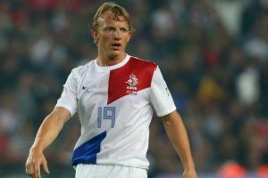 Kuyt j&uuml;bile i&ccedil;in tarih verdi