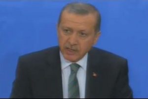 T&uuml;rklere &ccedil;ifte vatandaşlık m&uuml;jdesi