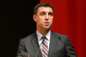 Hakan Ş&uuml;k&uuml;r'le ilgili rakam a&ccedil;ıklandı