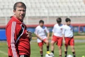 Tanju &Ccedil;olak bir gazoz bir pasta karşılığı transfer olmuş!