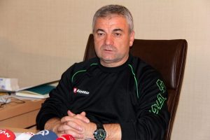 "Trabzonspor ma&ccedil;ının berabere bitmesine &uuml;z&uuml;ld&uuml;m"