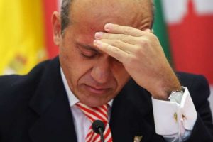 Sevilla Başkanı Del Nido'ya ka&ccedil;ış yok!